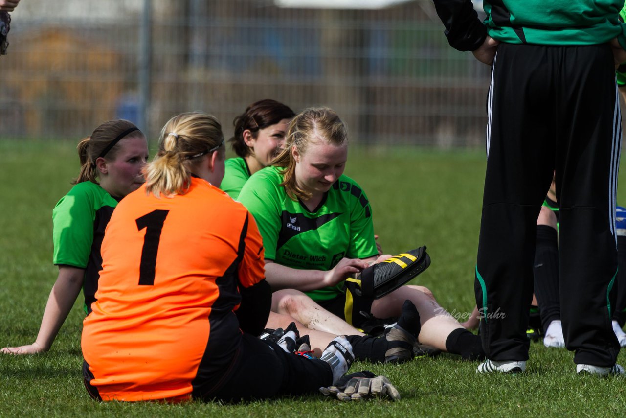 Bild 310 - Frauen Schmalfelder SV - TSV Siems : Ergebnis: 1:0